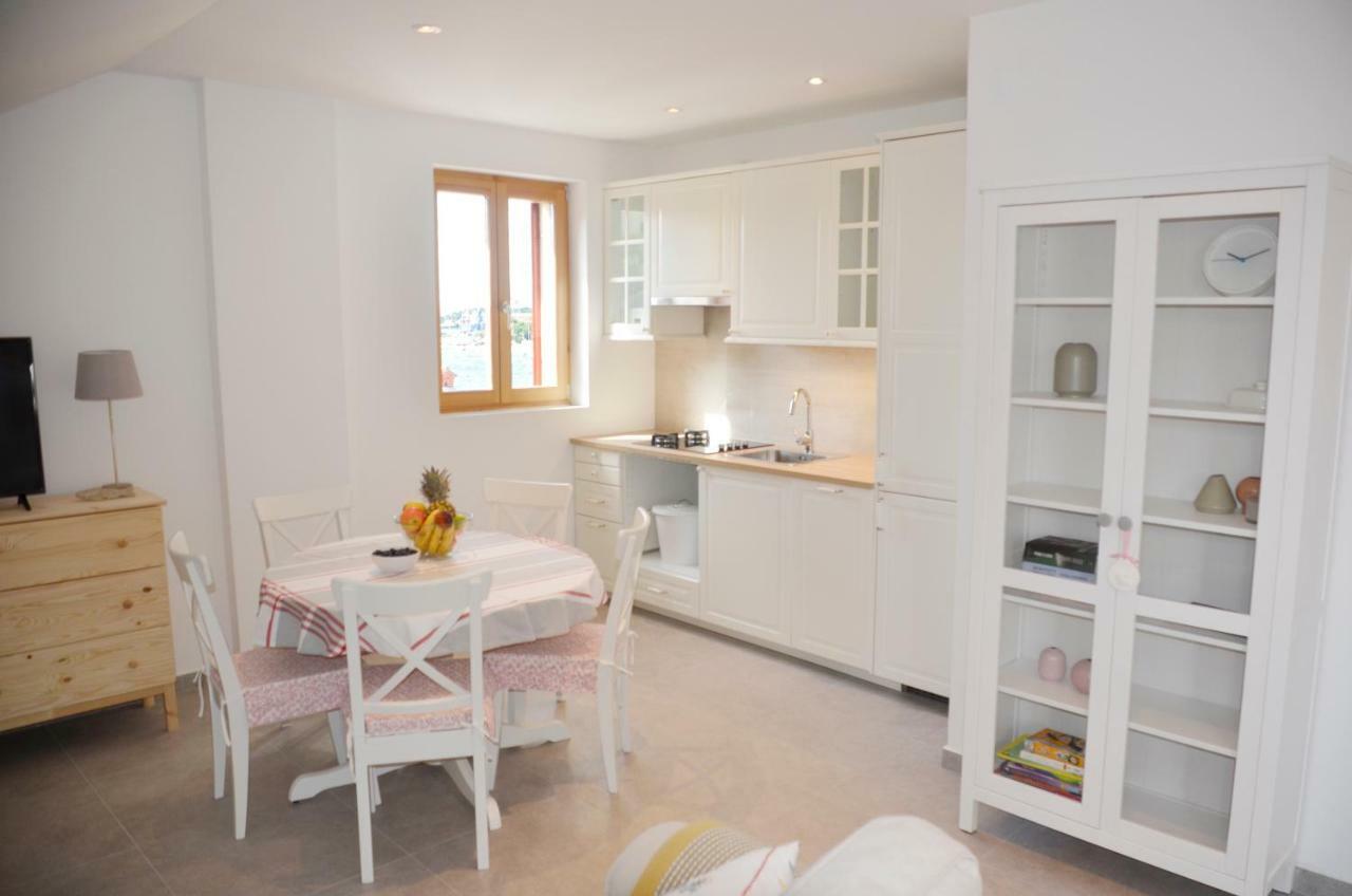 Buga Apartment In Center Of Mali Lošinj Екстериор снимка