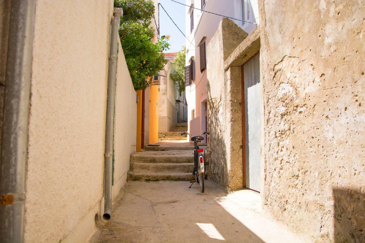 Buga Apartment In Center Of Mali Lošinj Екстериор снимка