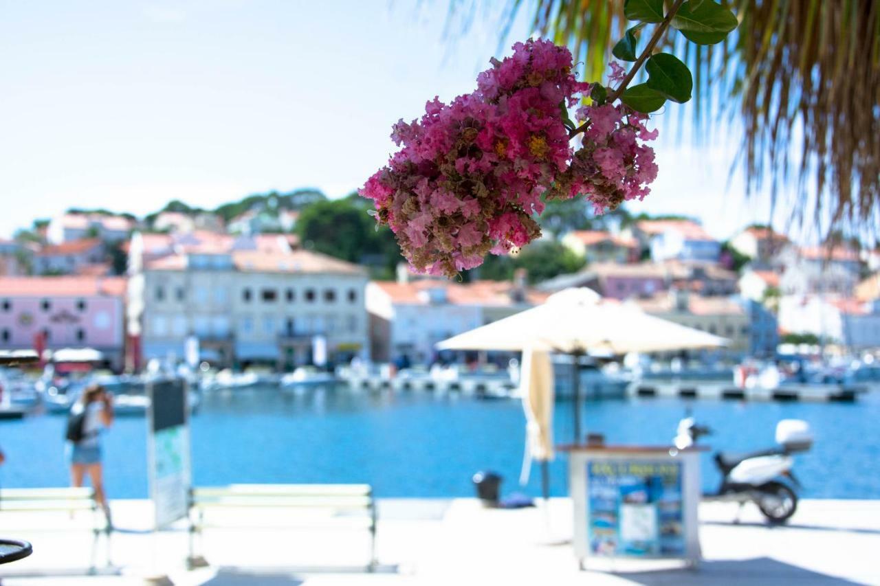 Buga Apartment In Center Of Mali Lošinj Екстериор снимка