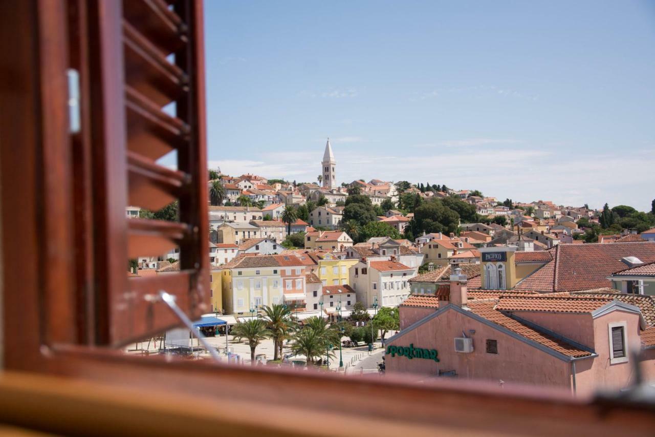 Buga Apartment In Center Of Mali Lošinj Екстериор снимка