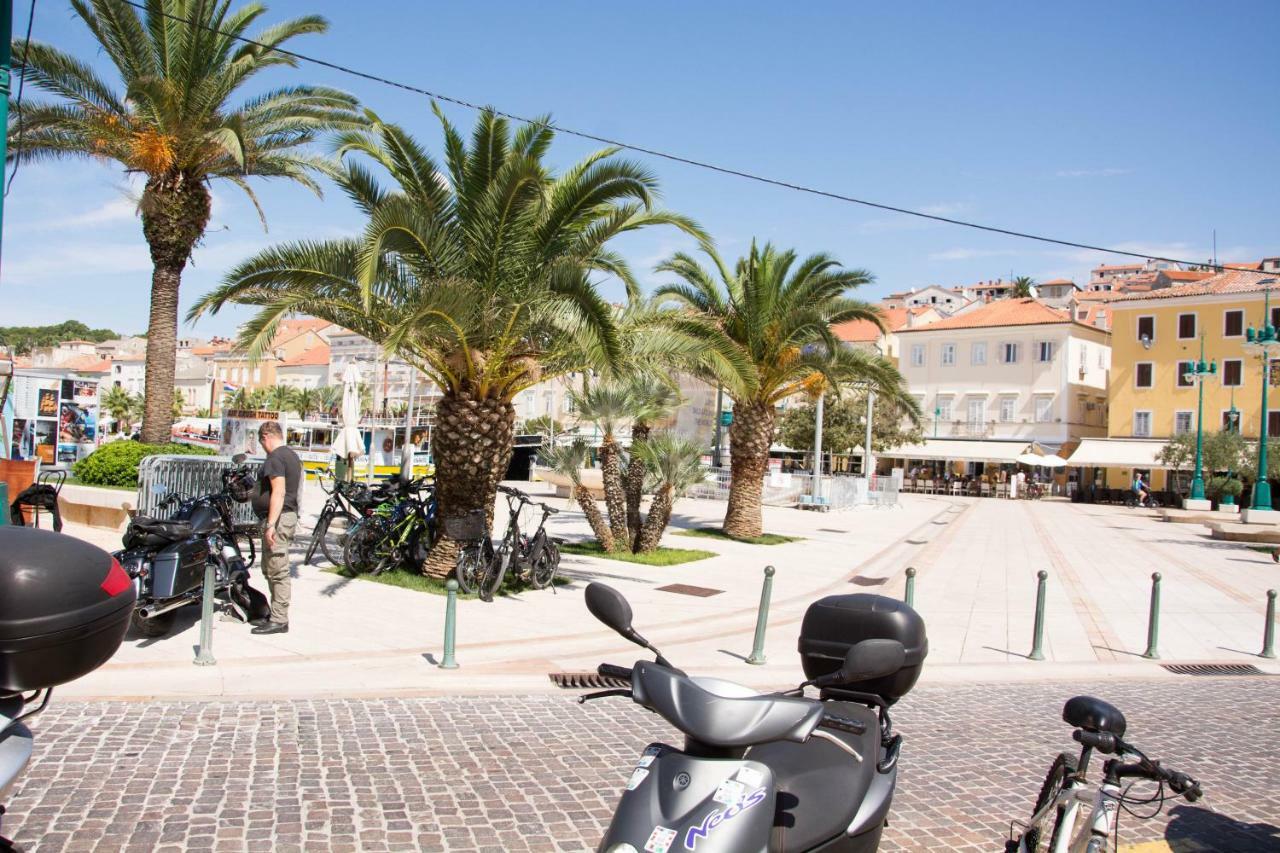 Buga Apartment In Center Of Mali Lošinj Екстериор снимка