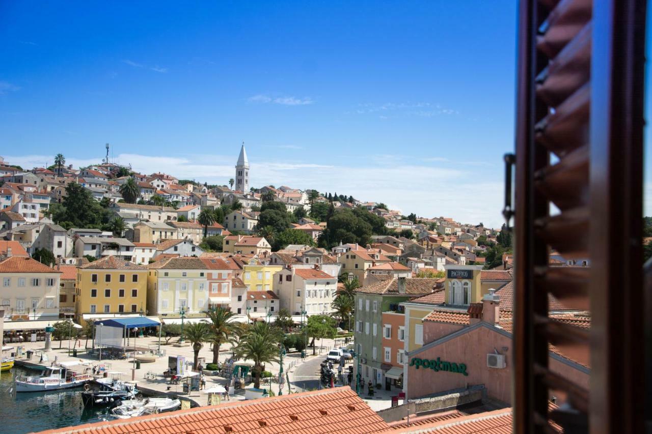 Buga Apartment In Center Of Mali Lošinj Екстериор снимка