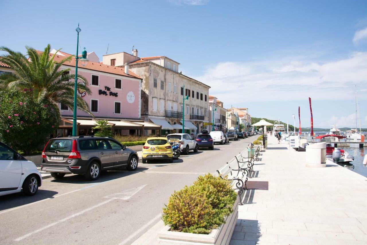 Buga Apartment In Center Of Mali Lošinj Екстериор снимка