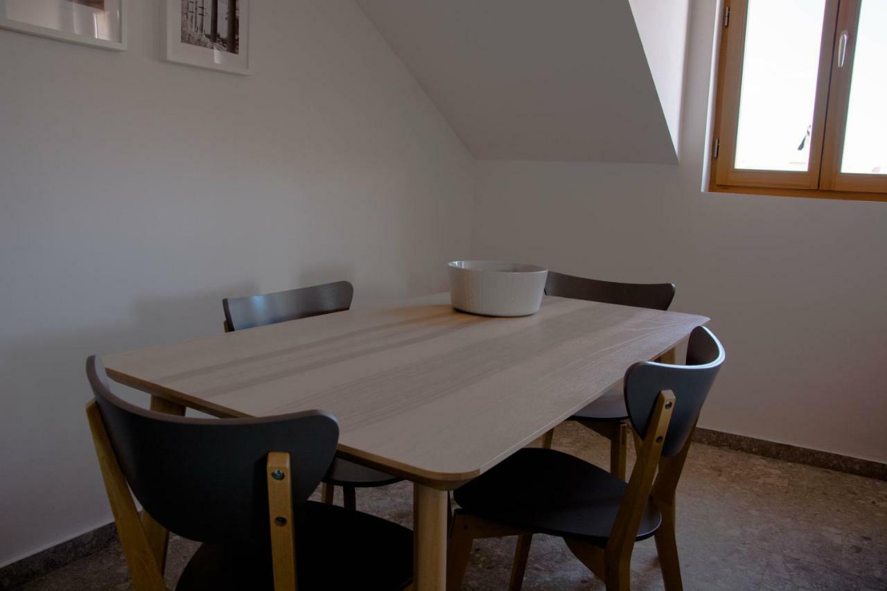 Buga Apartment In Center Of Mali Lošinj Екстериор снимка