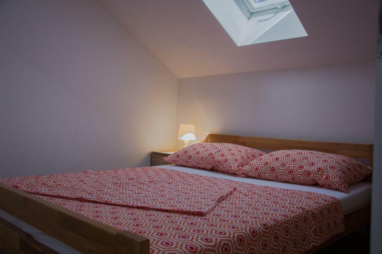Buga Apartment In Center Of Mali Lošinj Екстериор снимка